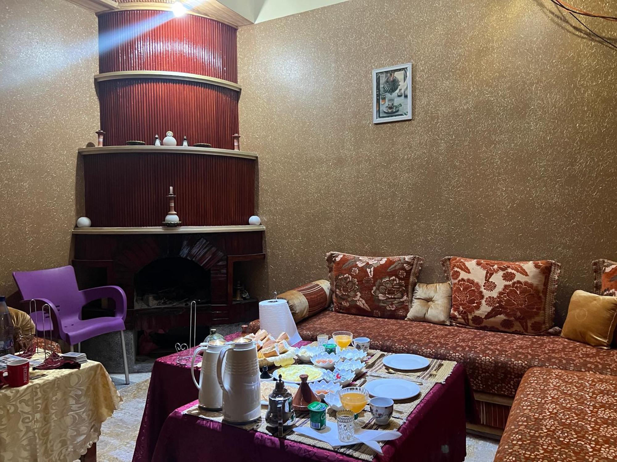 ホテル Dar Calme Chez El Bouhali スコーラ エクステリア 写真